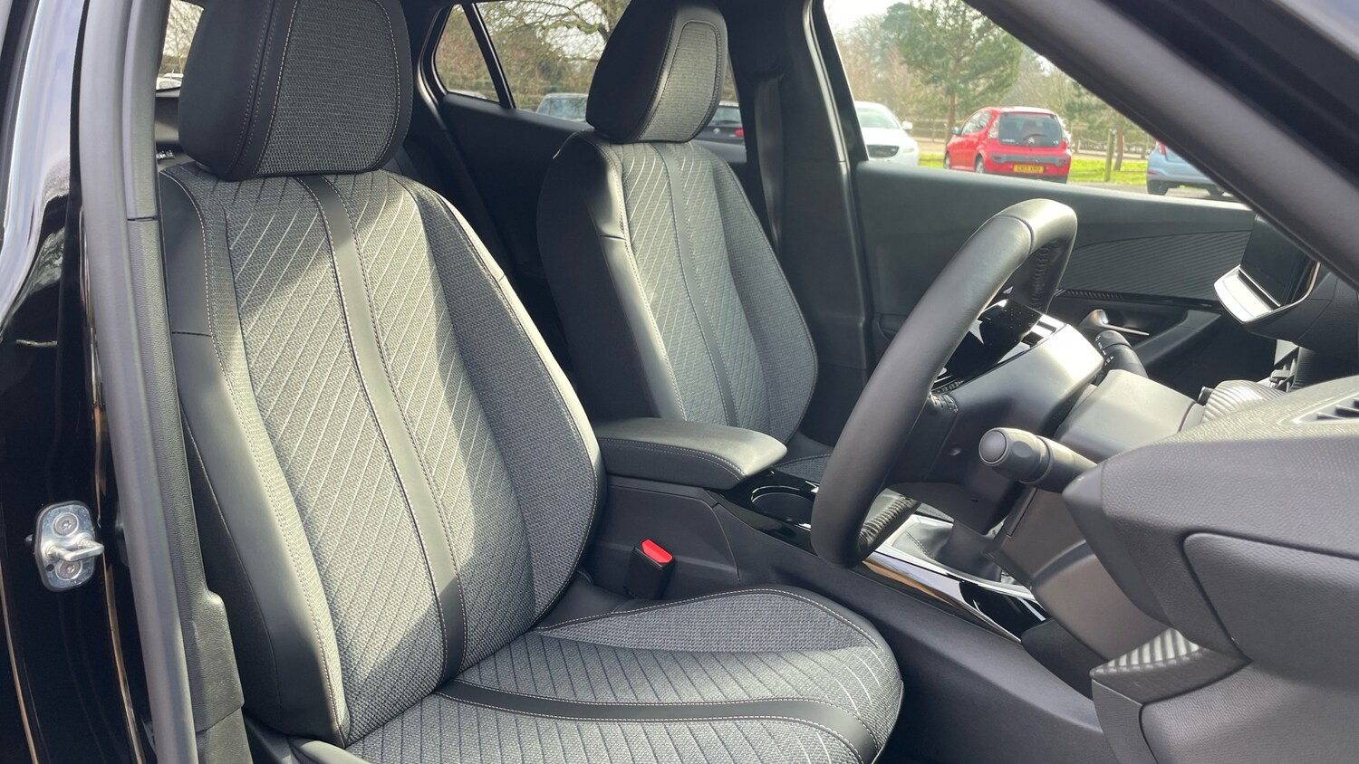 Used Peugeot 2008 2026 for sale - 77511981: Photo 42