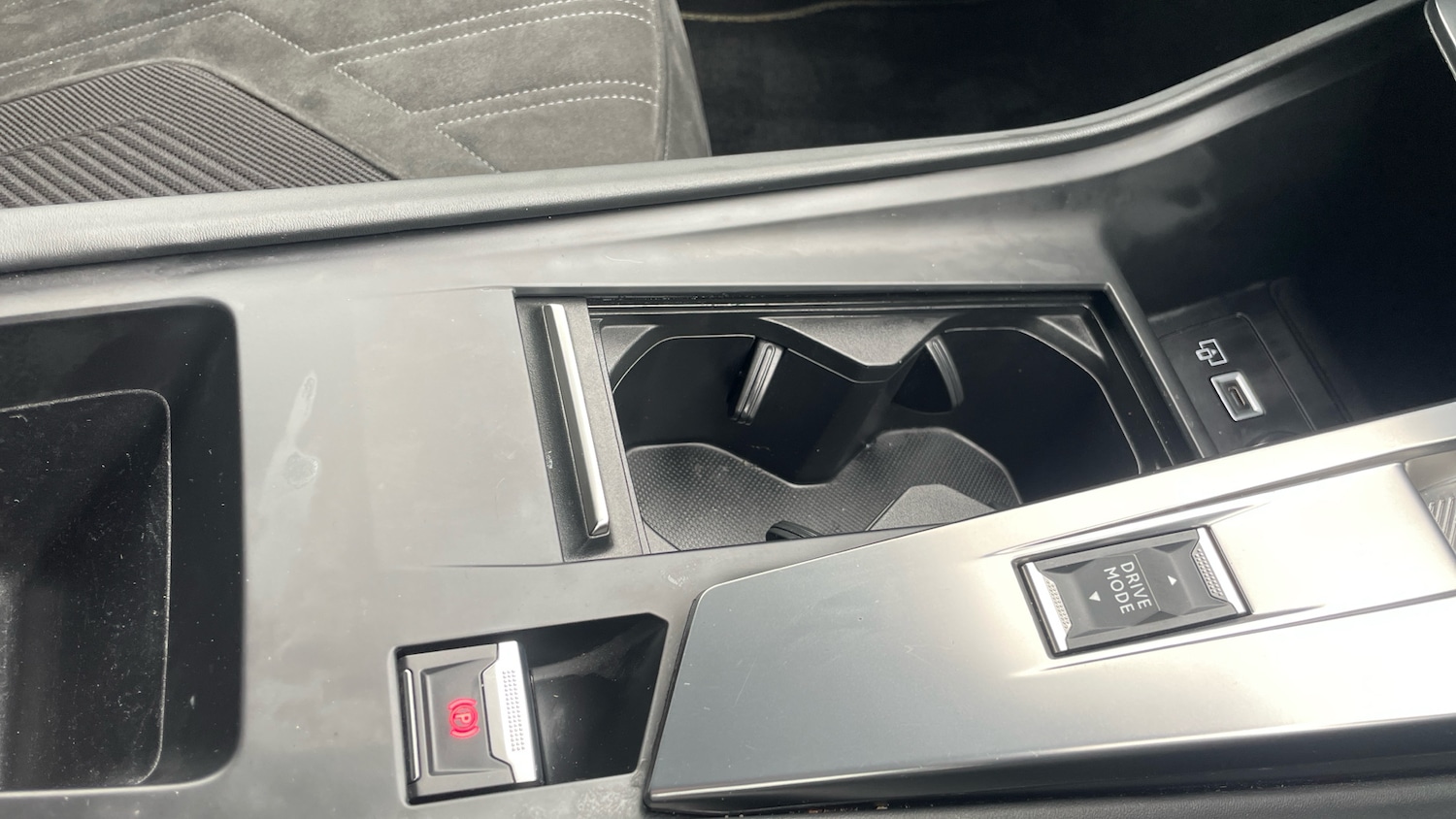 Used Peugeot 408 2024 for sale - 77941391: Photo 21