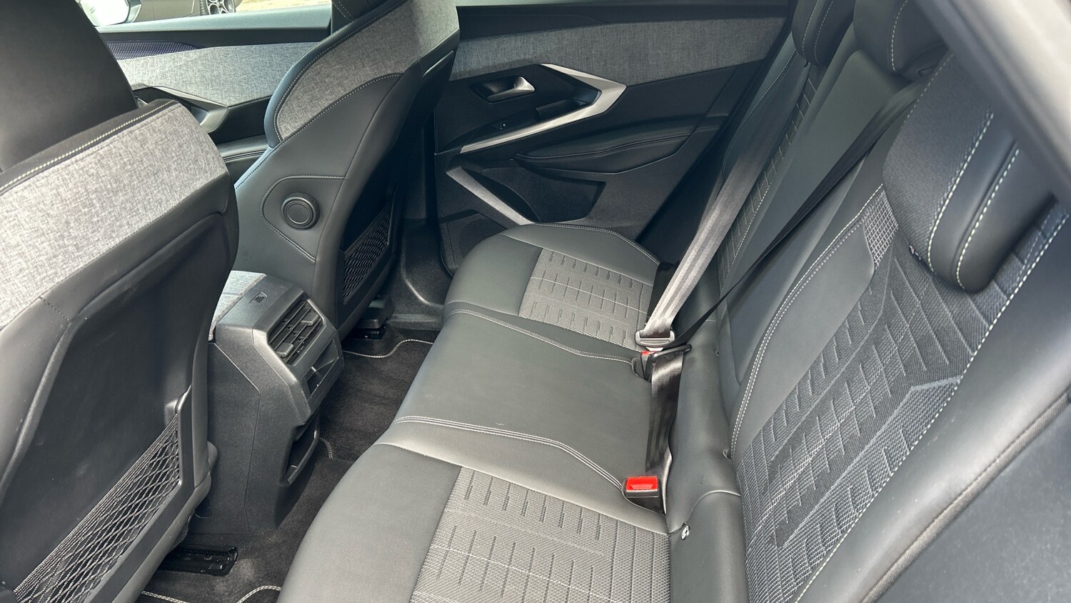 Used Peugeot 3008 2025 for sale - 78073577: Photo 33