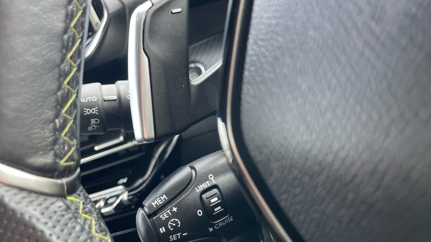 Used Peugeot 2008 2024 for sale - 78171972: Photo 27