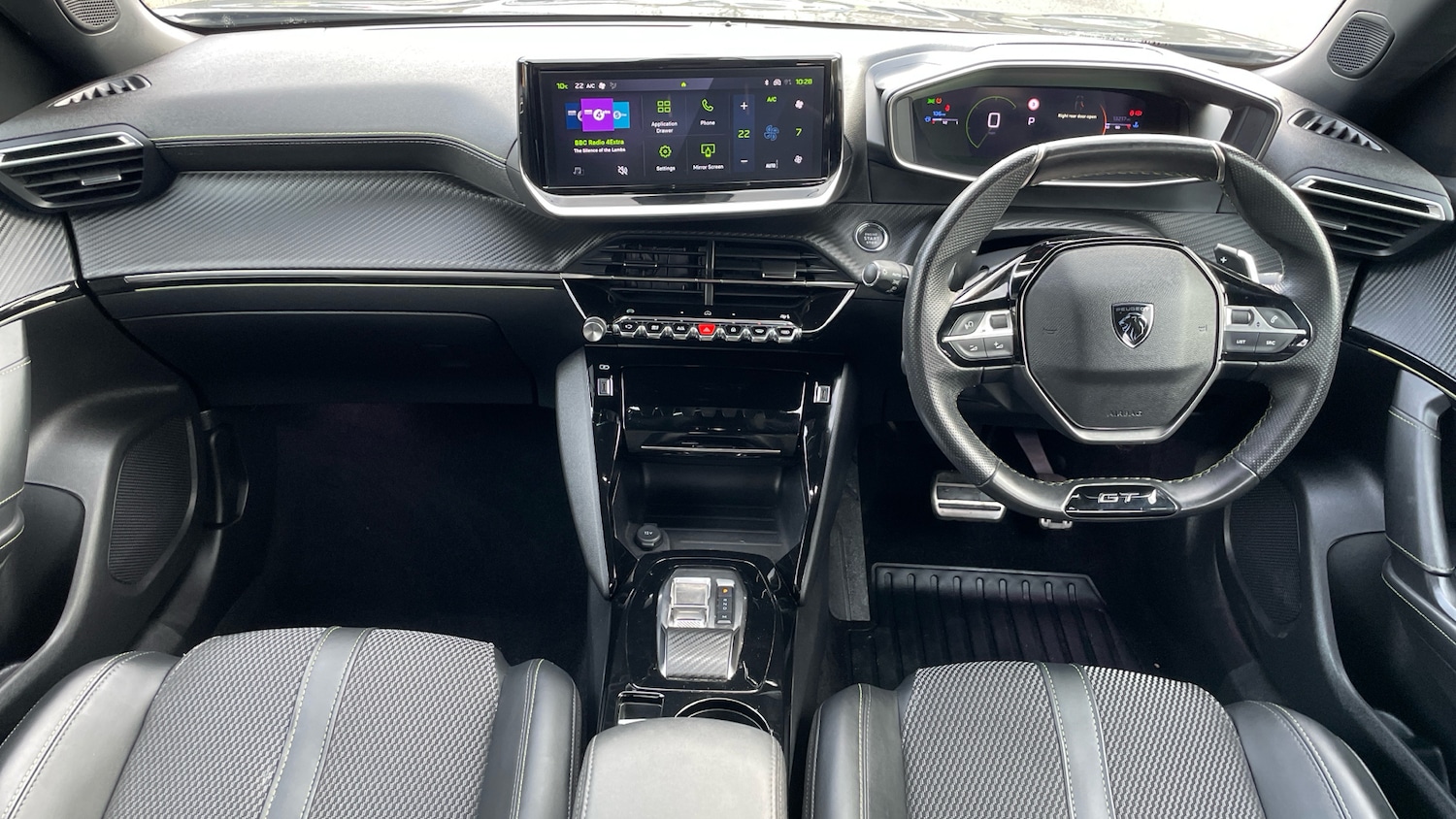 Used Peugeot 2008 2024 for sale - 78171972: Photo 4