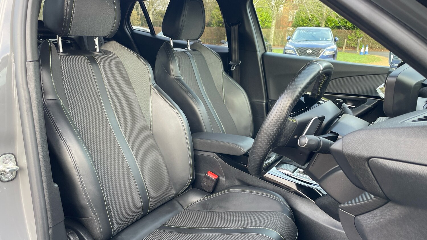 Used Peugeot 2008 2024 for sale - 78171972: Photo 42