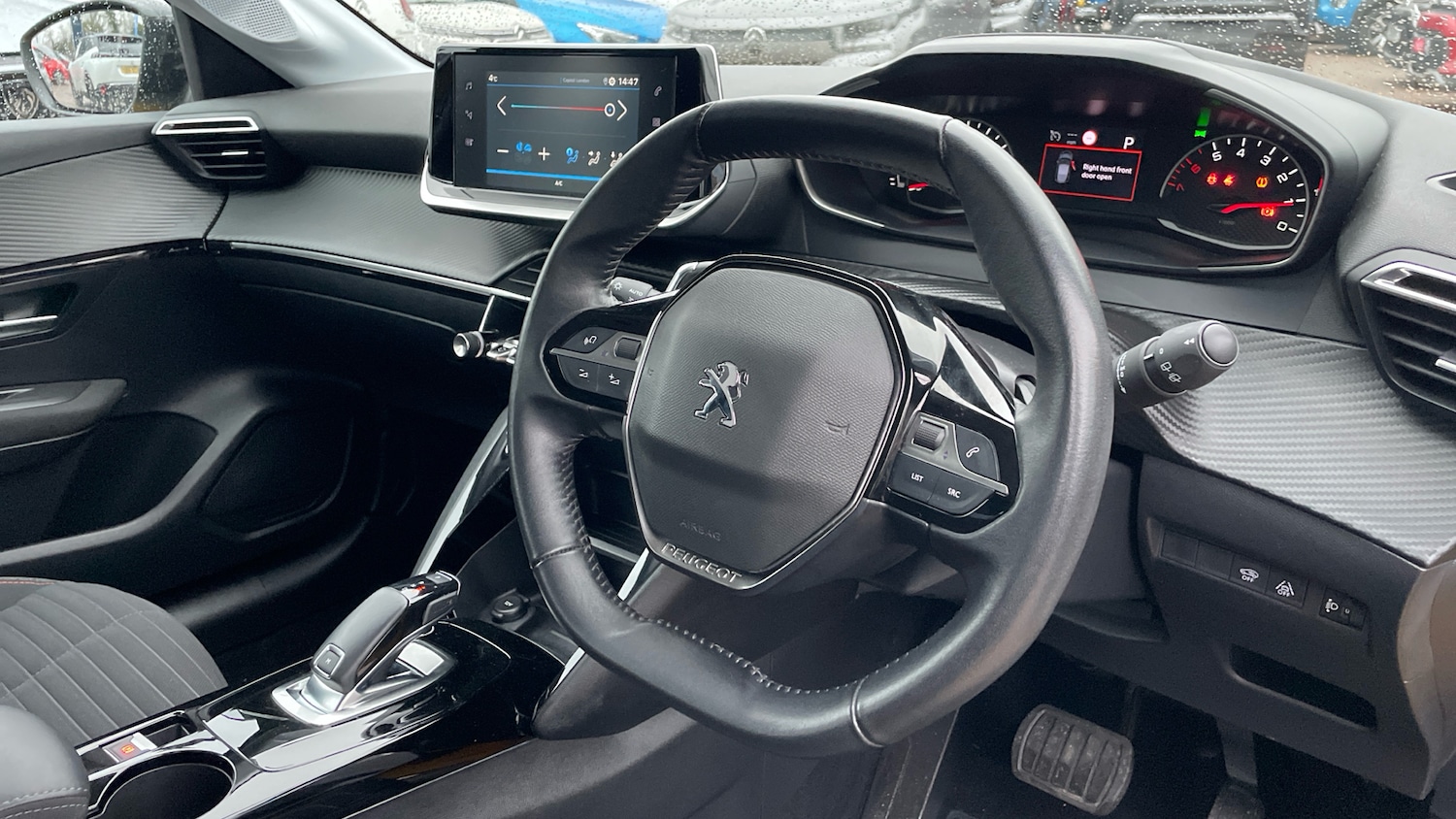 Used Peugeot 208 2022 for sale - 77321252: Photo 12
