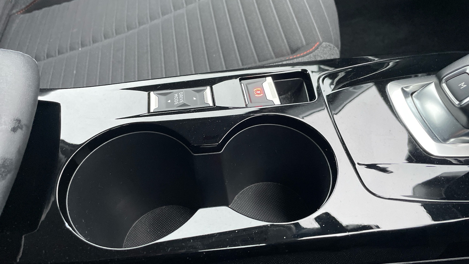 Used Peugeot 208 2022 for sale - 77321252: Photo 22