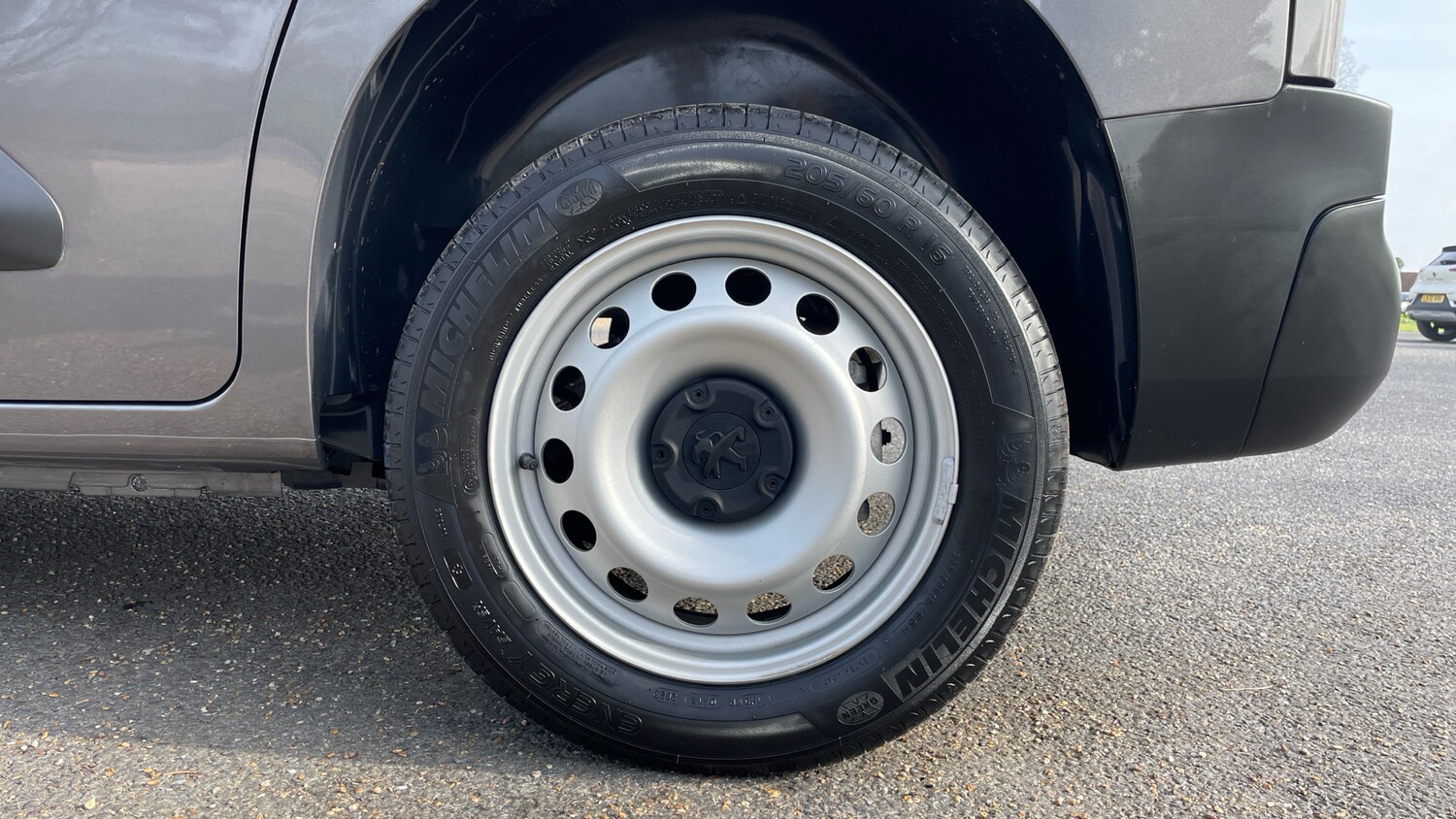 Used Peugeot Partner 2023 for sale - 77971171: Photo 15