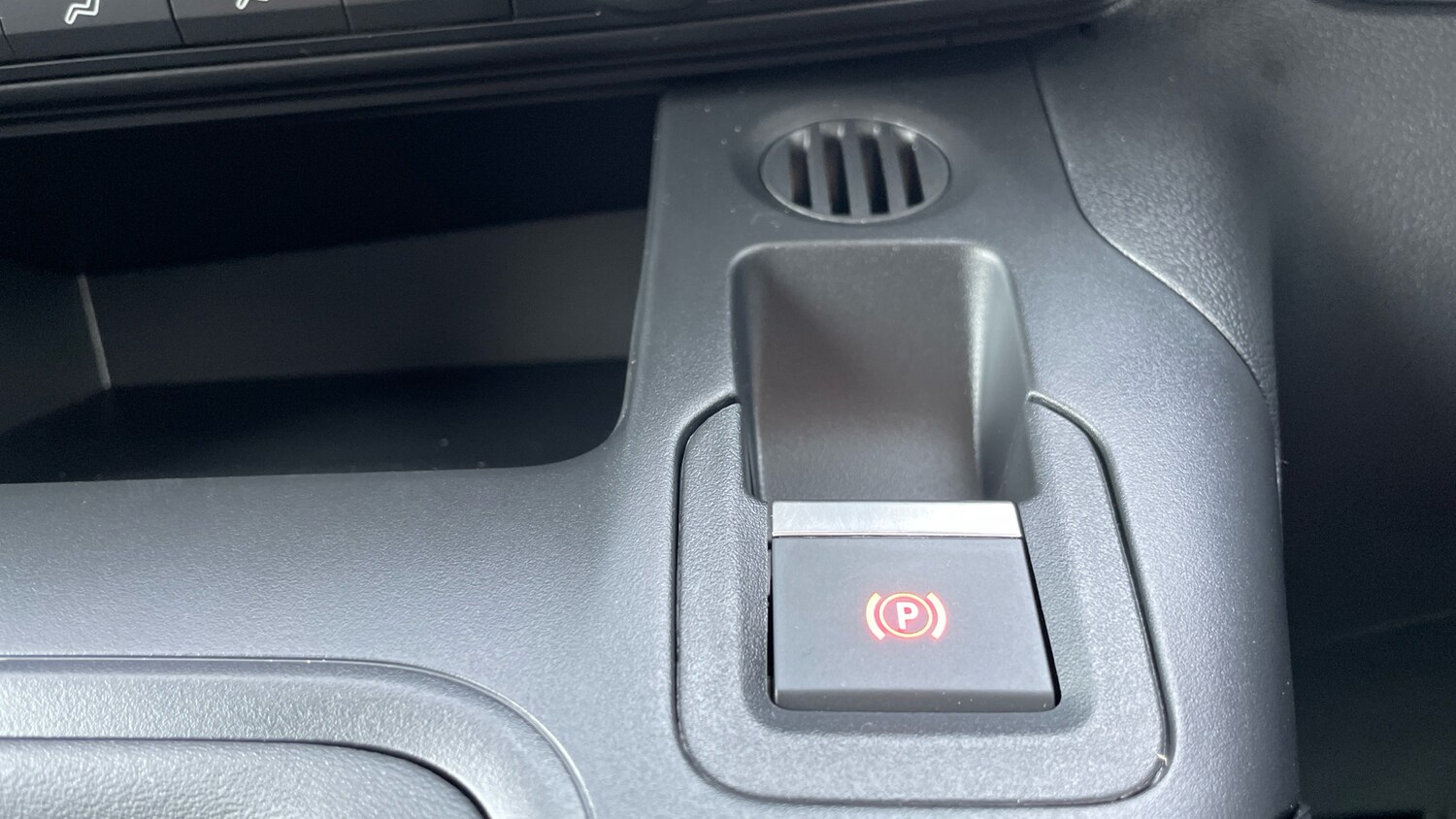 Used Peugeot Partner 2023 for sale - 77971171: Photo 21