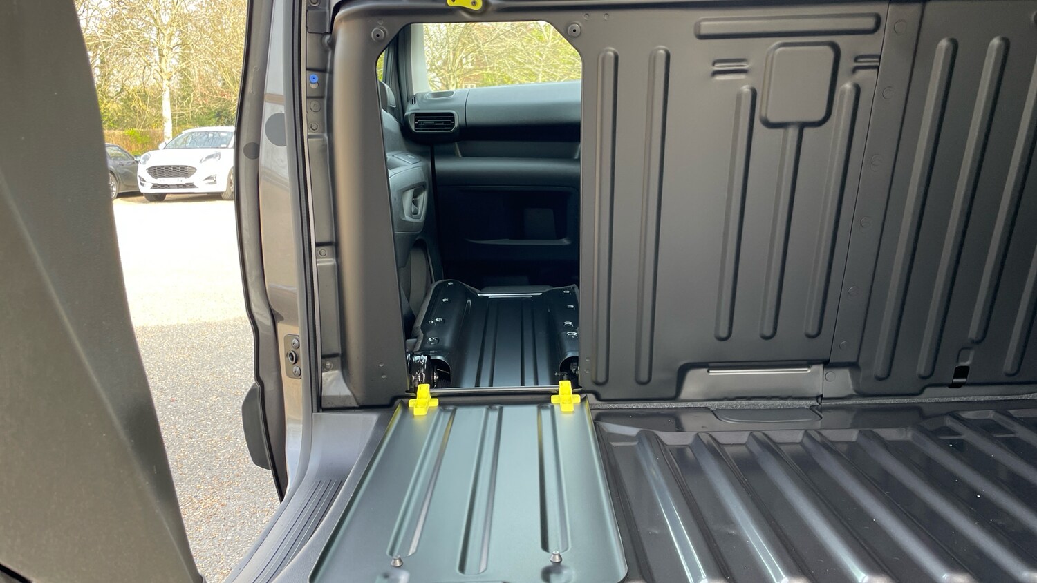 Used Peugeot Partner 2023 for sale - 77971171: Photo 34