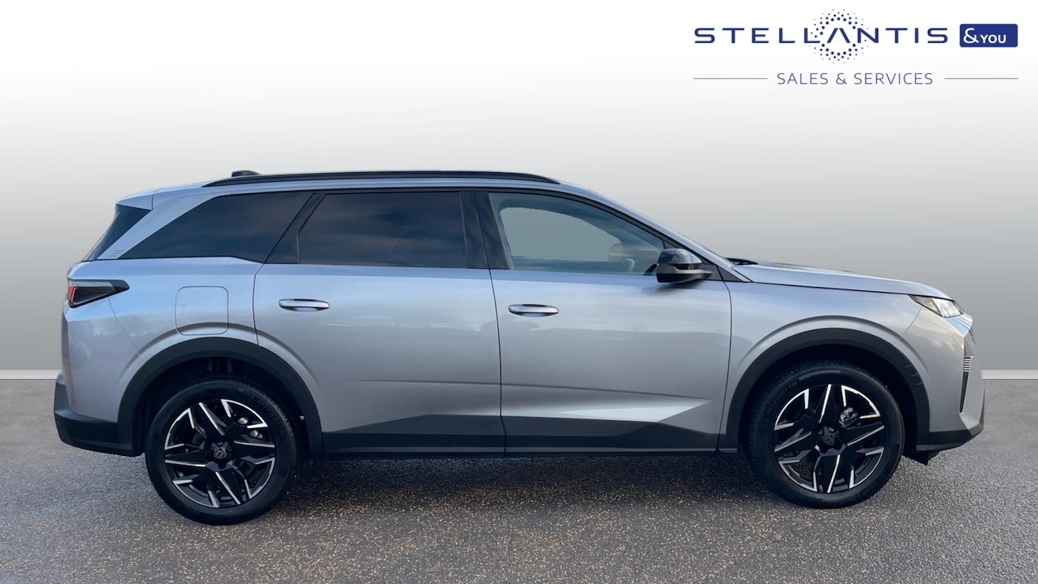 Used Peugeot 5008 2024 for sale - 77565347: Photo 2