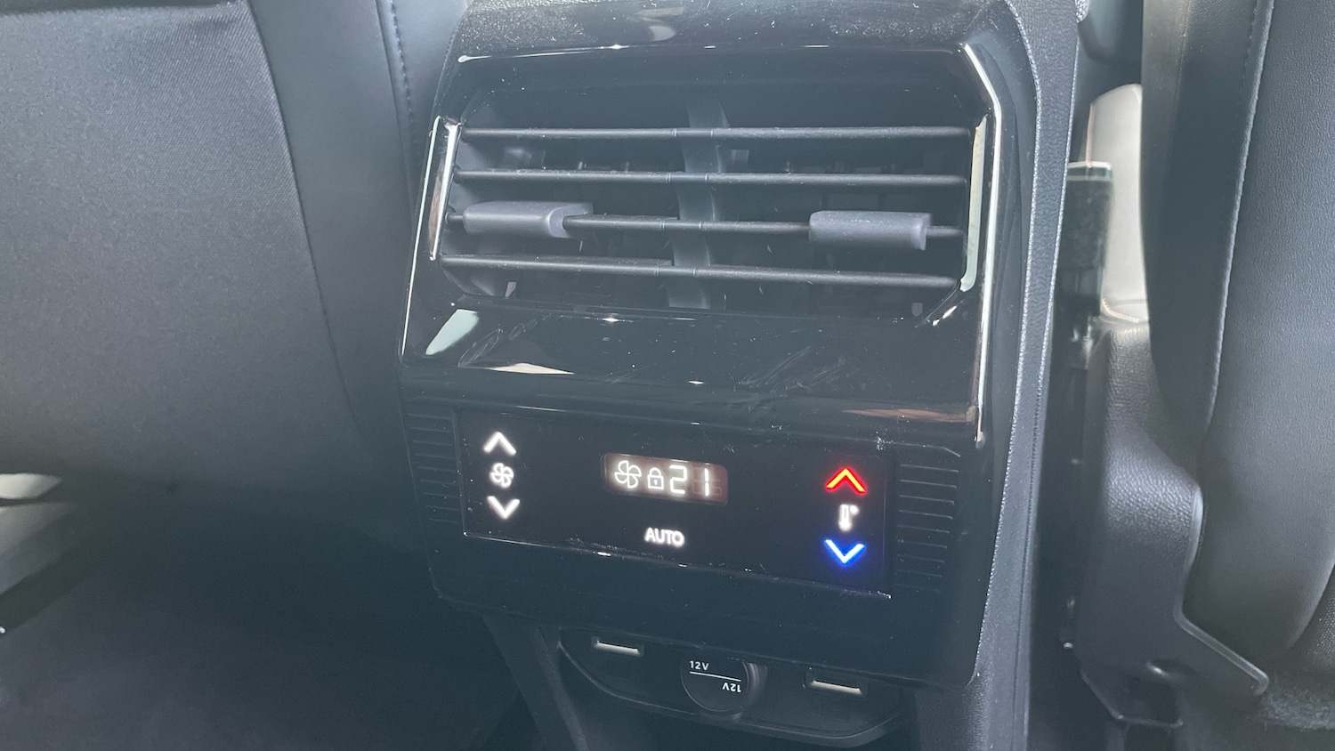 Used Peugeot 5008 2024 for sale - 77565347: Photo 41