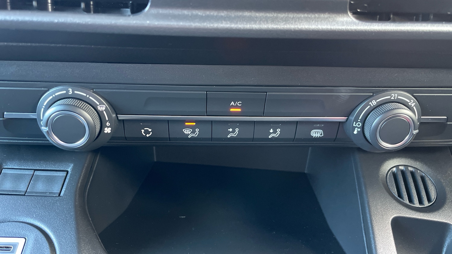 Used Citroen Berlingo 2025 for sale - 77082310: Photo 36