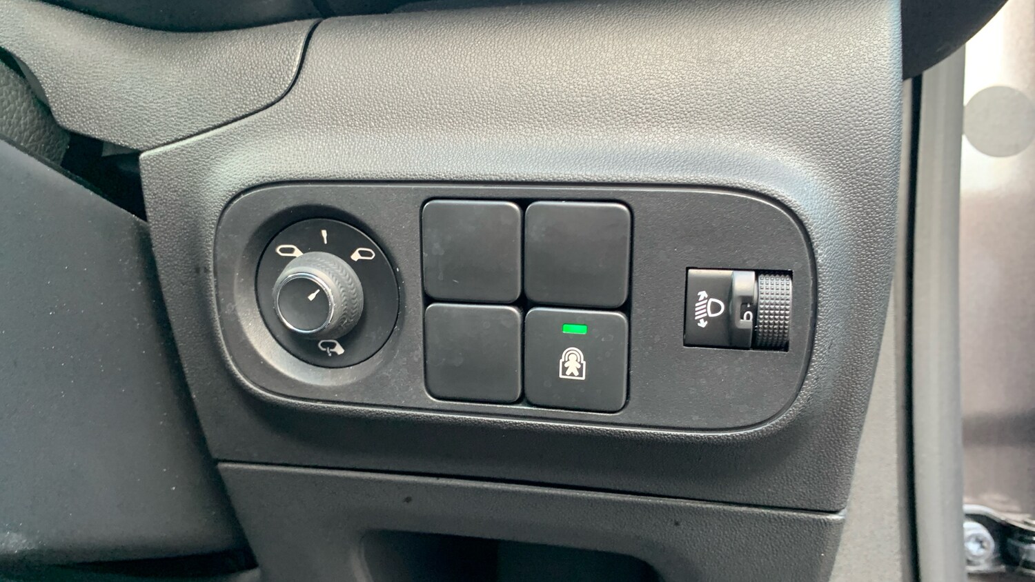 Vehicle 34