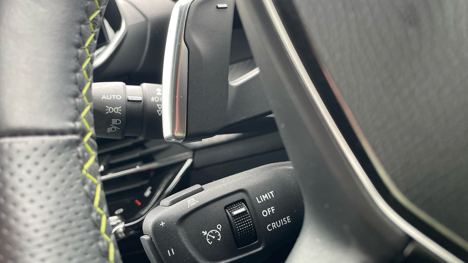 Used Peugeot 2008 2022 for sale - 77794799: Photo 27