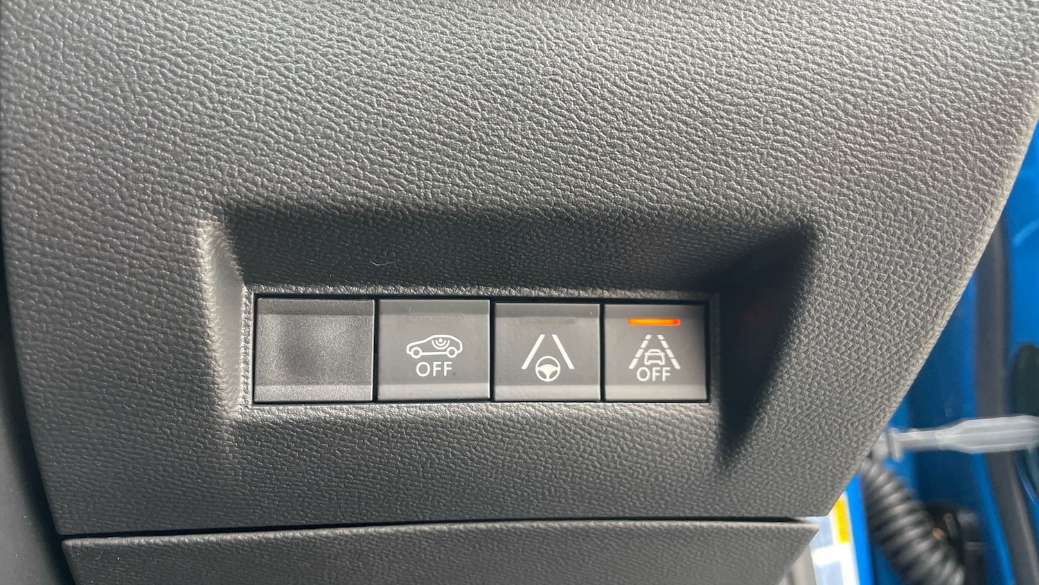 Used Peugeot 2008 2022 for sale - 77794799: Photo 34