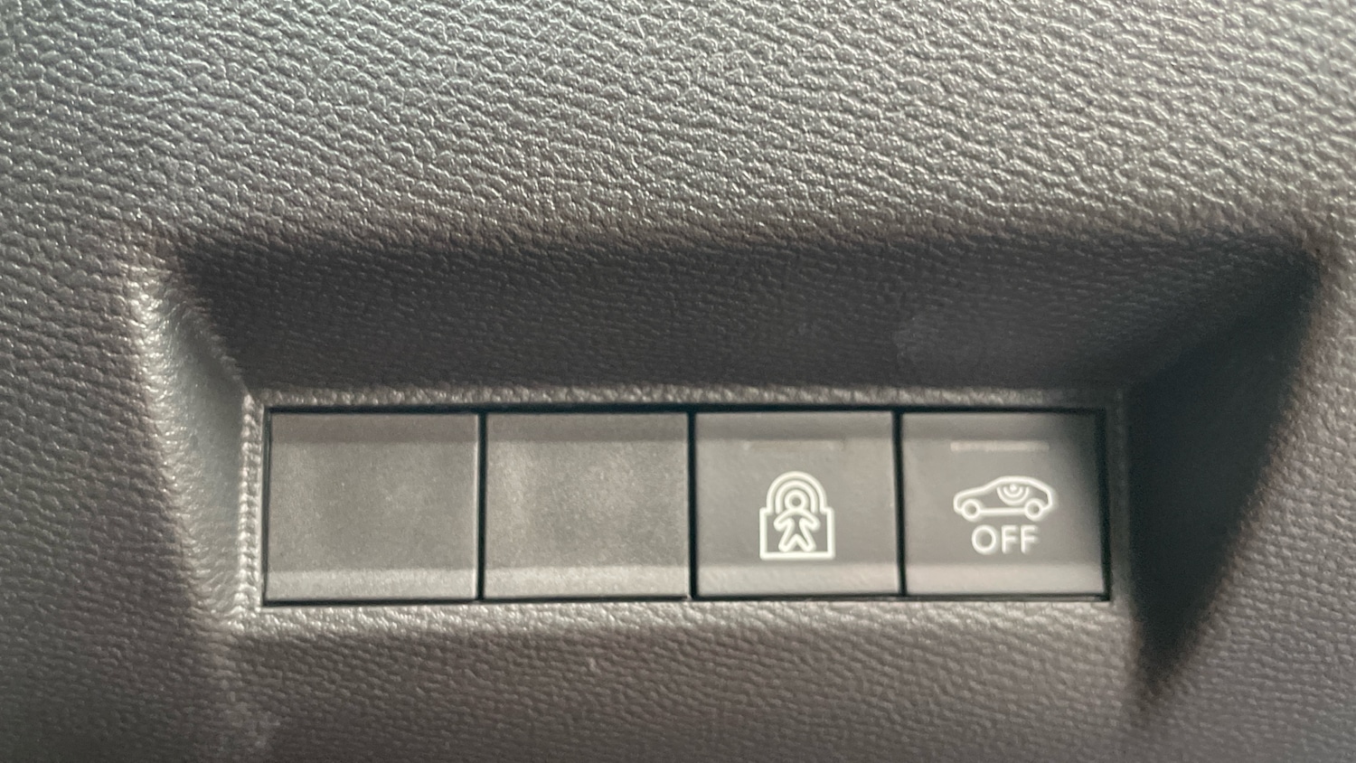 Used Peugeot 208 2024 for sale - 76754137: Photo 34