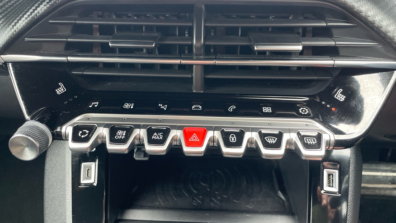 Used Peugeot 2008 2021 for sale - 76315624: Photo 34