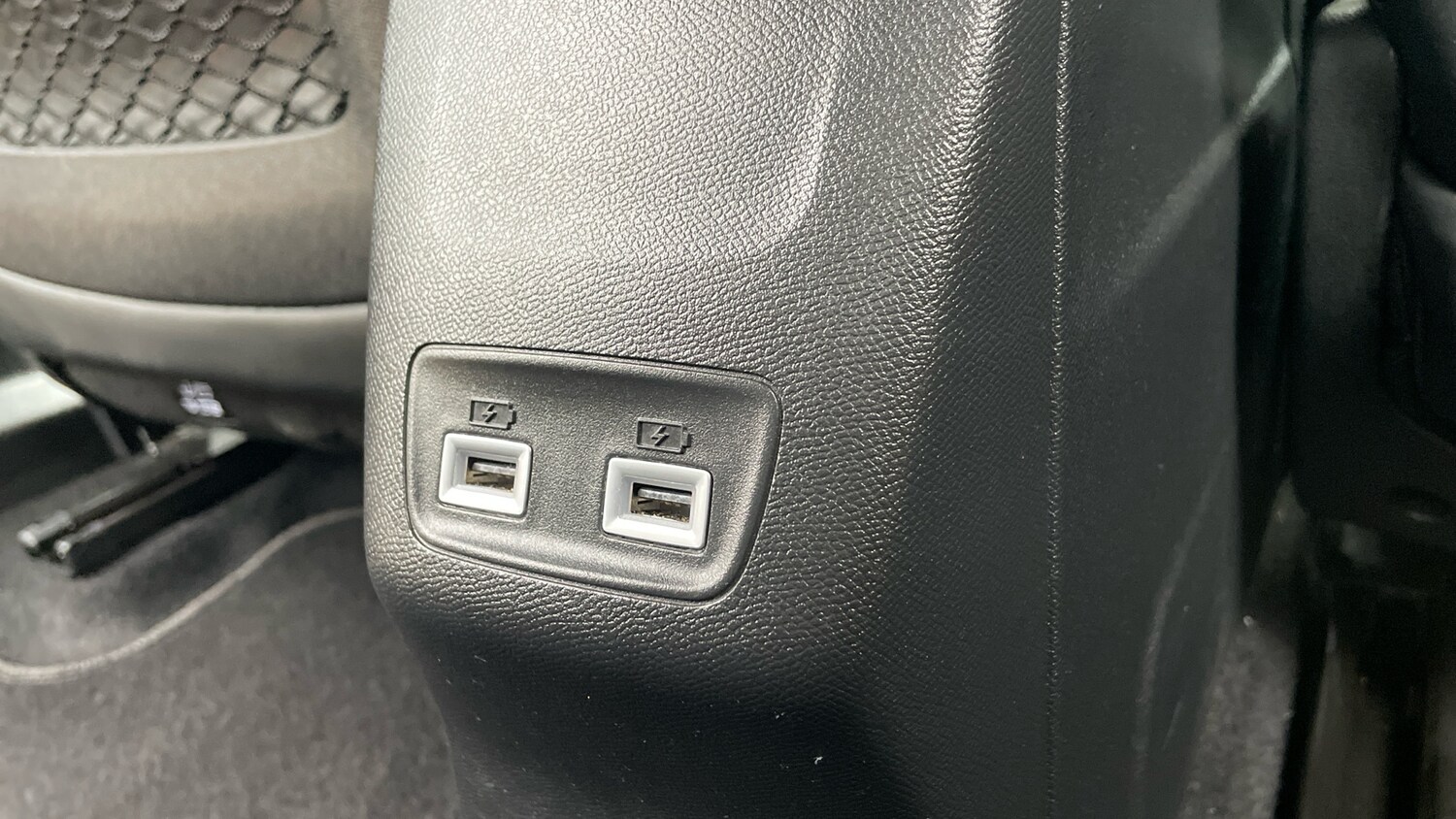 Used Peugeot 2008 2021 for sale - 76315624: Photo 41