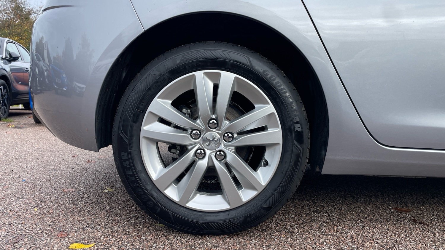 Used Peugeot 308 2016 for sale - 76307978: Photo 16