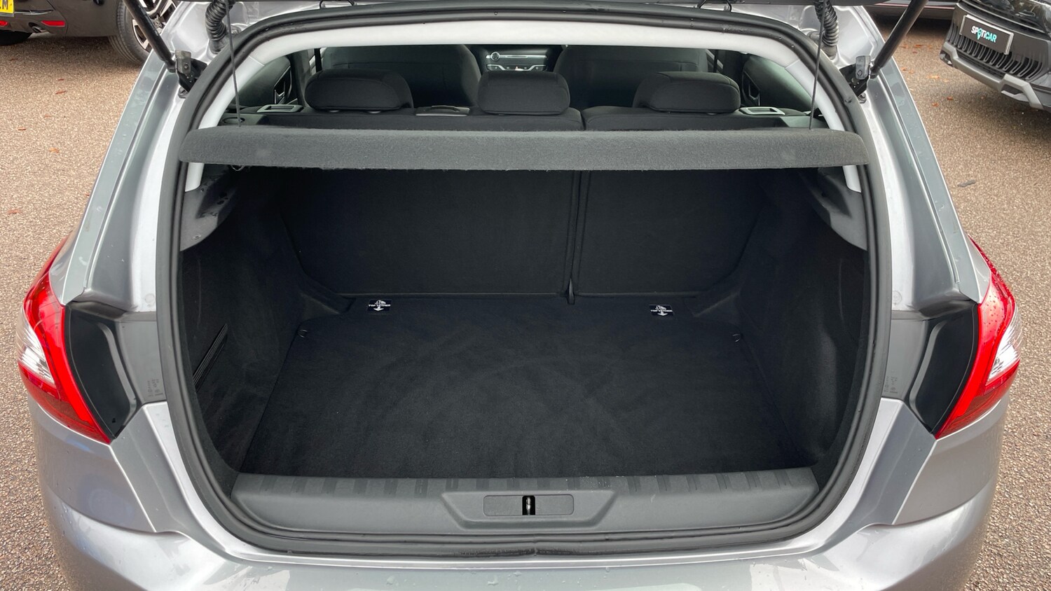 Used Peugeot 308 2016 for sale - 76307978: Photo 19