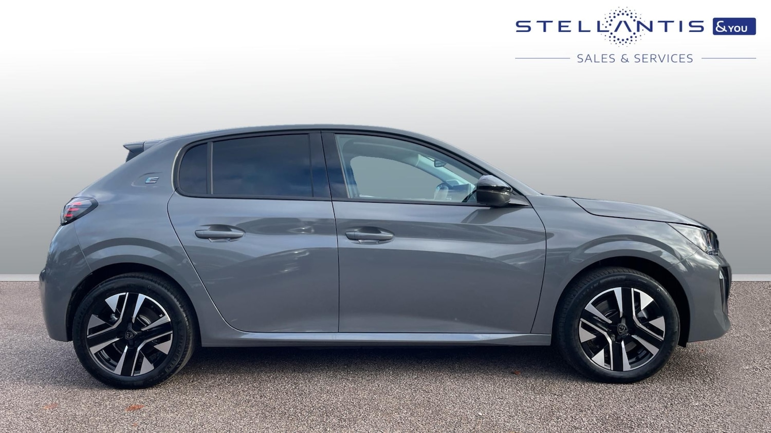 Used Peugeot 208 2024 for sale - 76586380: Photo 2