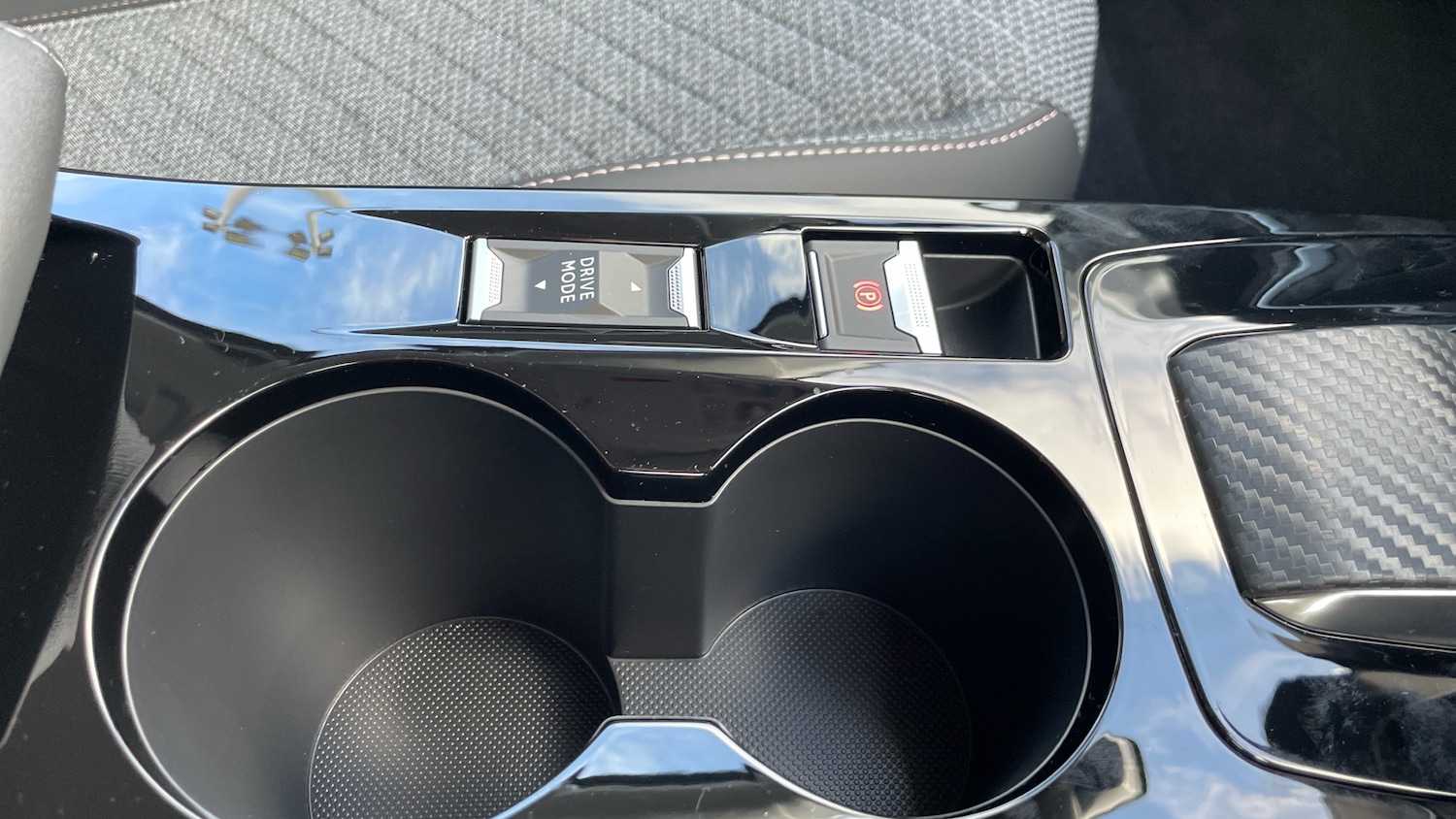 Used Peugeot 208 2024 for sale - 76586380: Photo 21