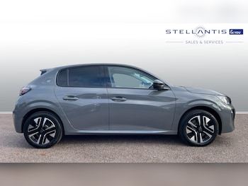 Used Peugeot 208 2024 for sale - 76586380: Photo