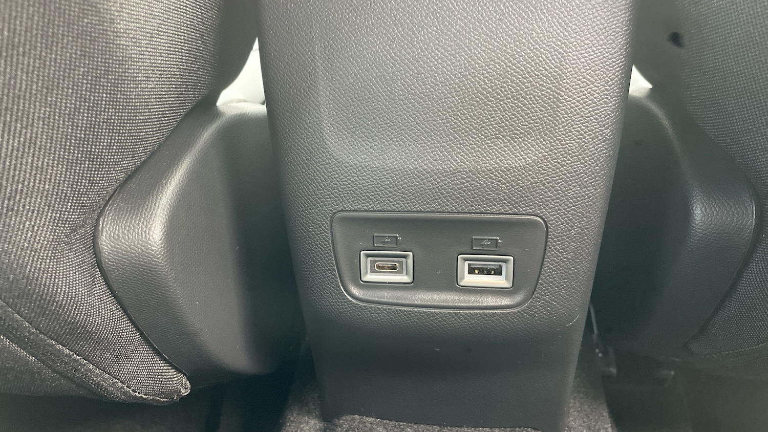 Used Peugeot 208 2024 for sale - 76586380: Photo 37