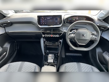 Used Peugeot 208 2024 for sale - 76586380: Photo