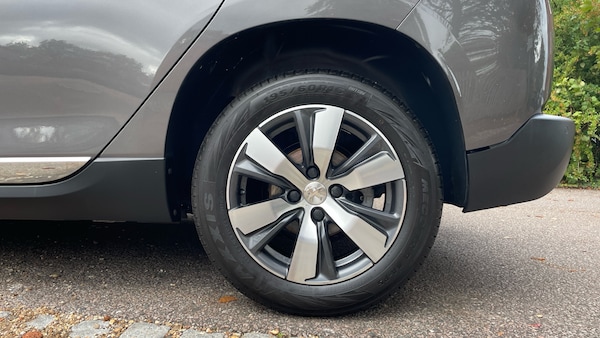 Used Peugeot 2008 2016 for sale - 76260952: Photo 15
