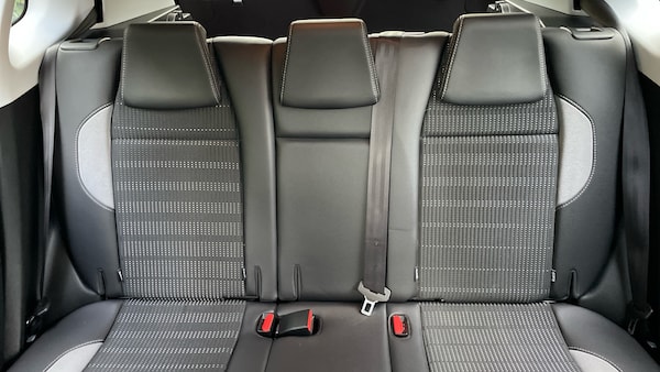 Used Peugeot 2008 2016 for sale - 76260952: Photo 25