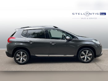 Used Peugeot 2008 2016 for sale - 76260952: Photo 2