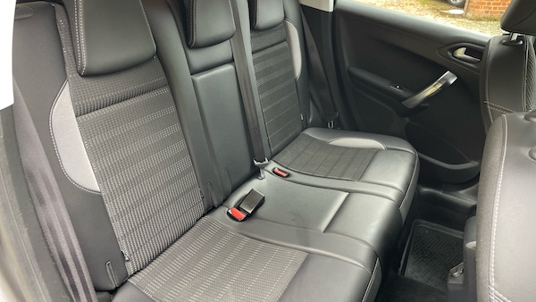 Used Peugeot 2008 2016 for sale - 76260952: Photo 33