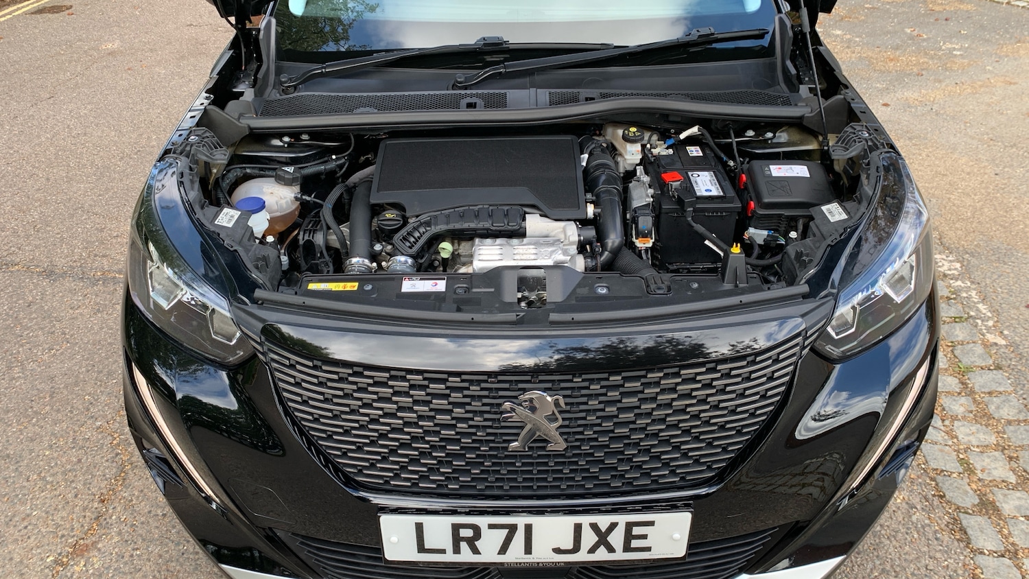 Used Peugeot 2008 2021 for sale - 75950508: Photo 18