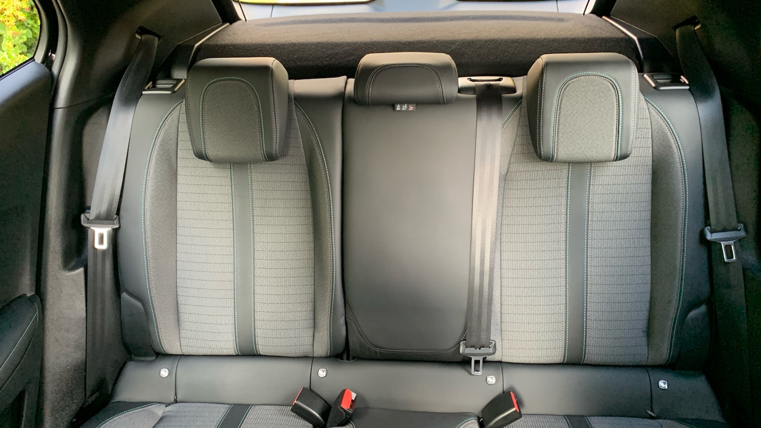 Used Peugeot 2008 2021 for sale - 75950508: Photo 25