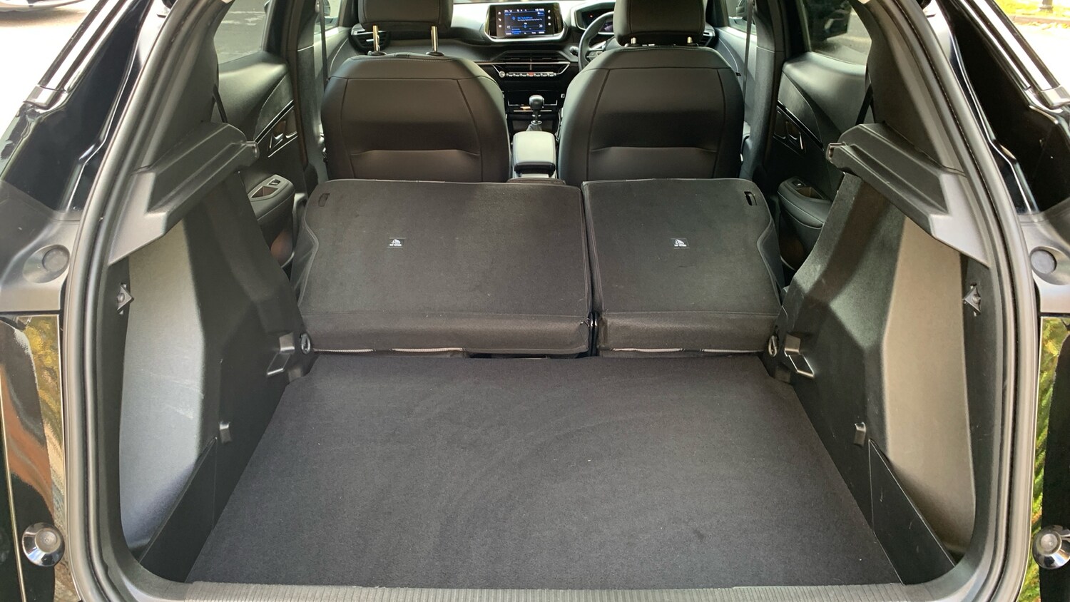 Used Peugeot 2008 2021 for sale - 75950508: Photo 41