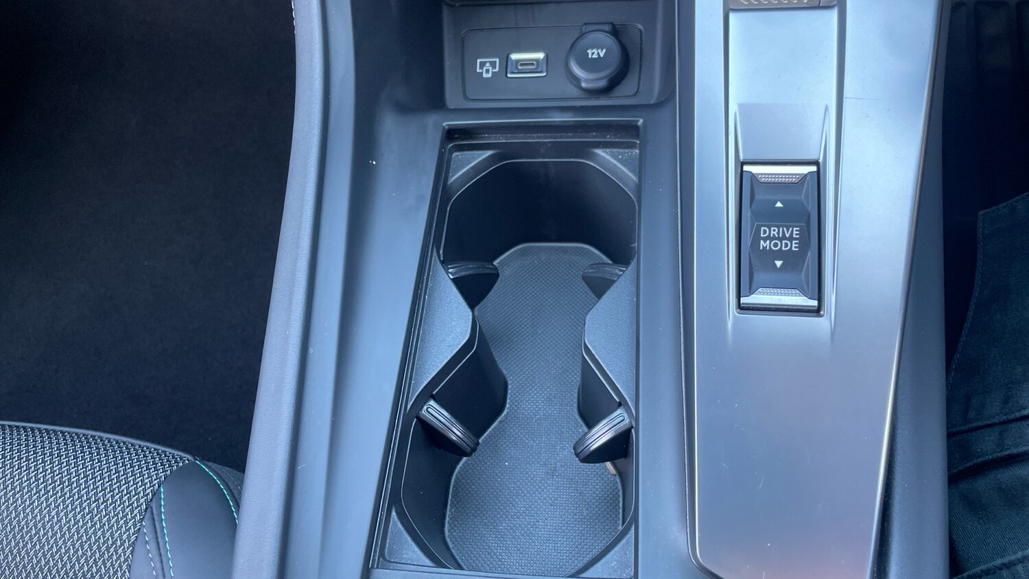 Used Peugeot 308 2024 for sale - 78136812: Photo 40