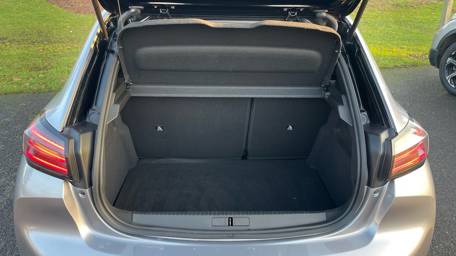 Used Peugeot 208 2024 for sale - 77121189: Photo 20