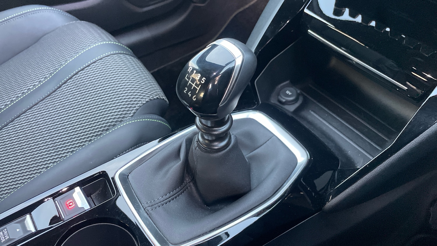 Used Peugeot 208 2024 for sale - 77121189: Photo 21