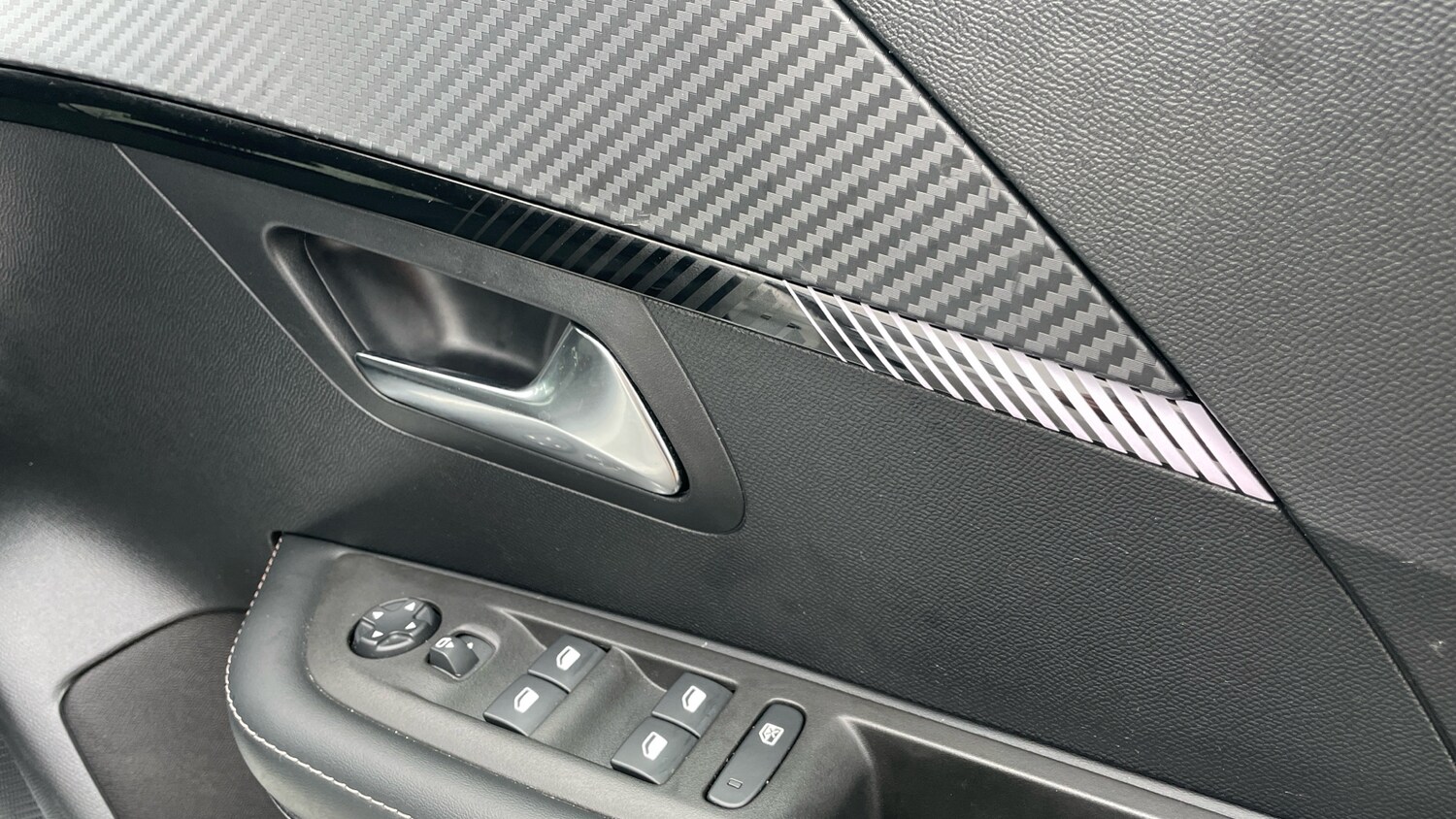 Used Peugeot 208 2025 for sale - 77941330: Photo 22