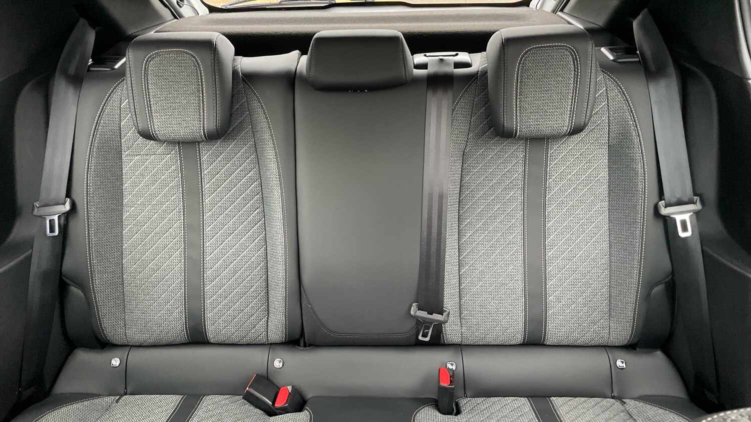 Used Peugeot 208 2025 for sale - 77941330: Photo 25