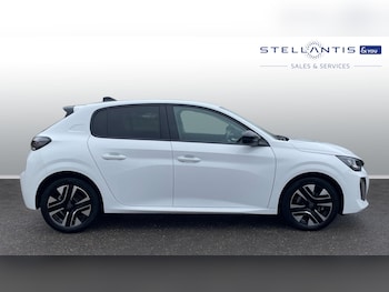 Used Peugeot 208 2025 for sale - 77941330: Photo