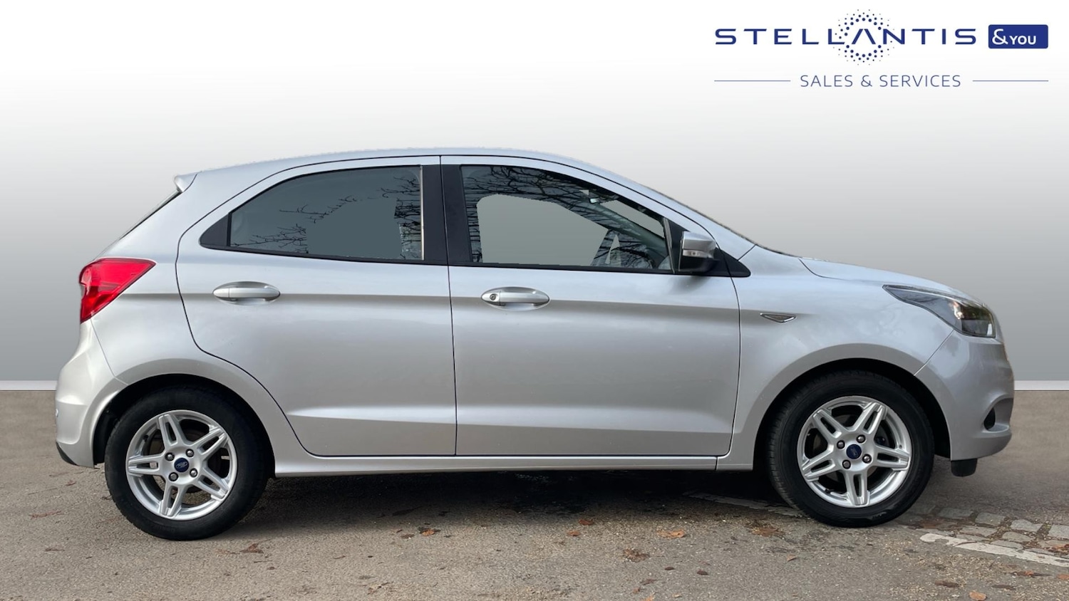 Used Ford Ka+ 2017 for sale - 76433839: Photo 2