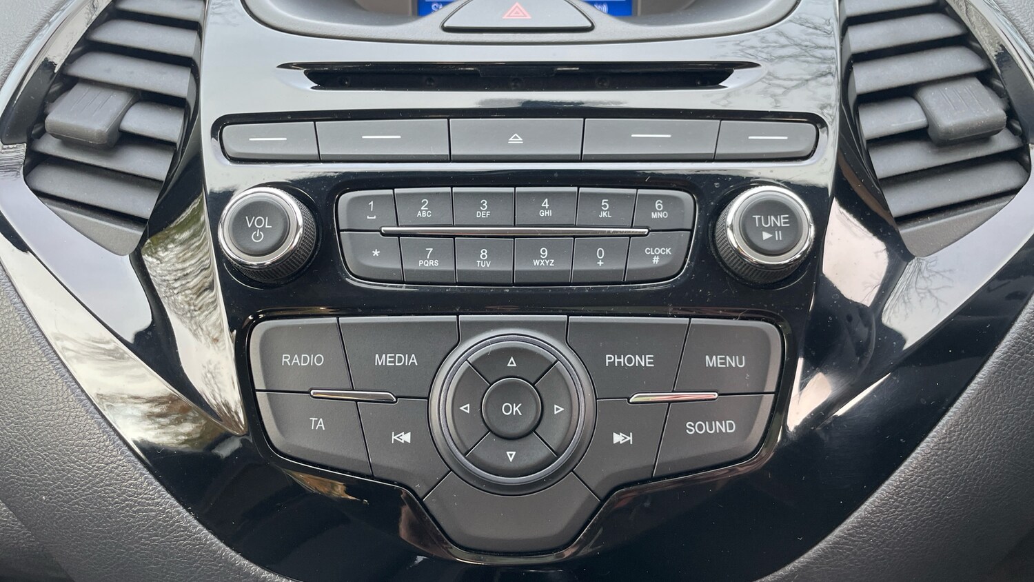 Used Ford Ka+ 2017 for sale - 76433839: Photo 36