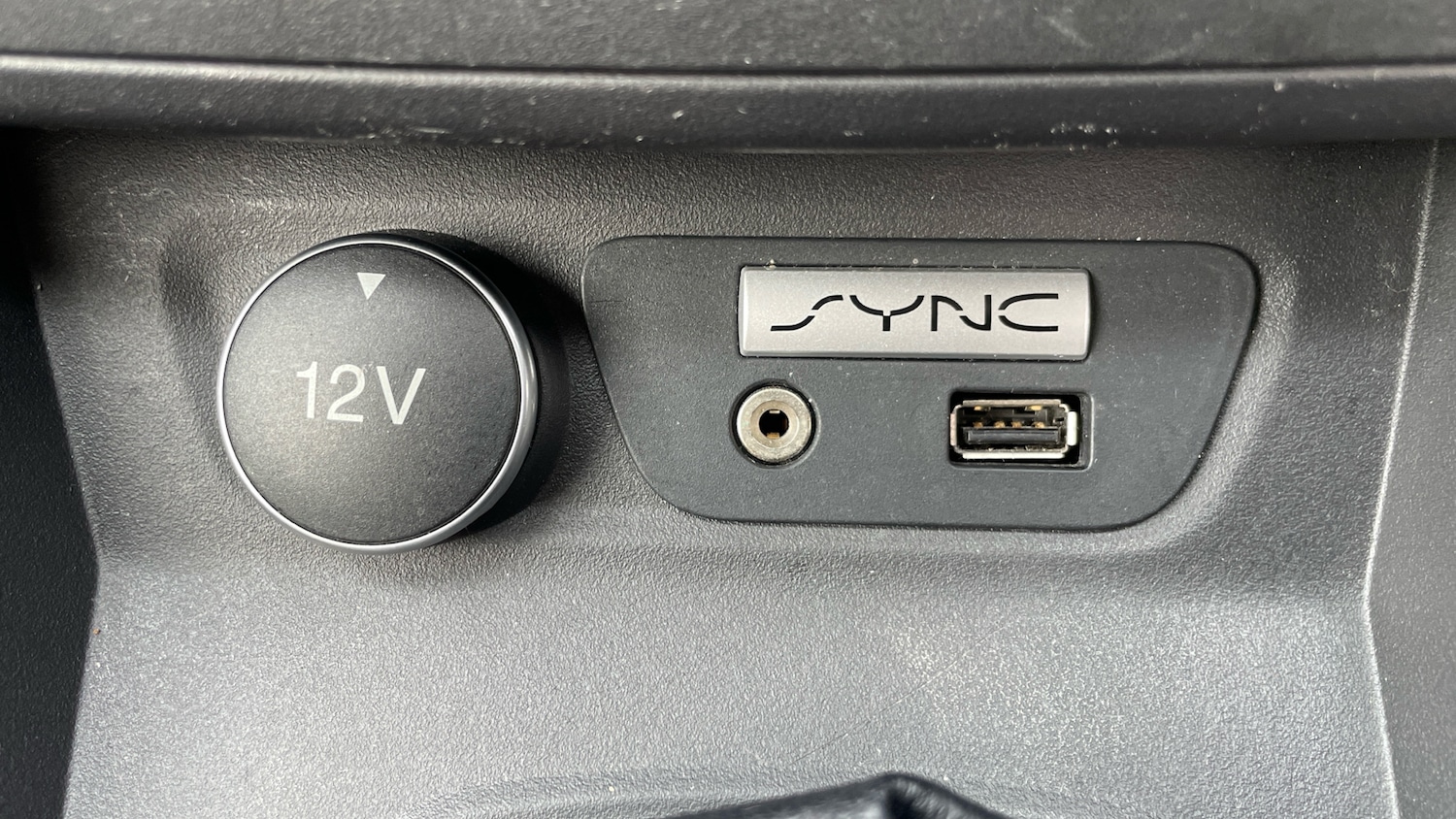 Used Ford Ka+ 2017 for sale - 76433839: Photo 51