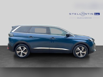 Used Peugeot 5008 2023 for sale - 78562889: Photo