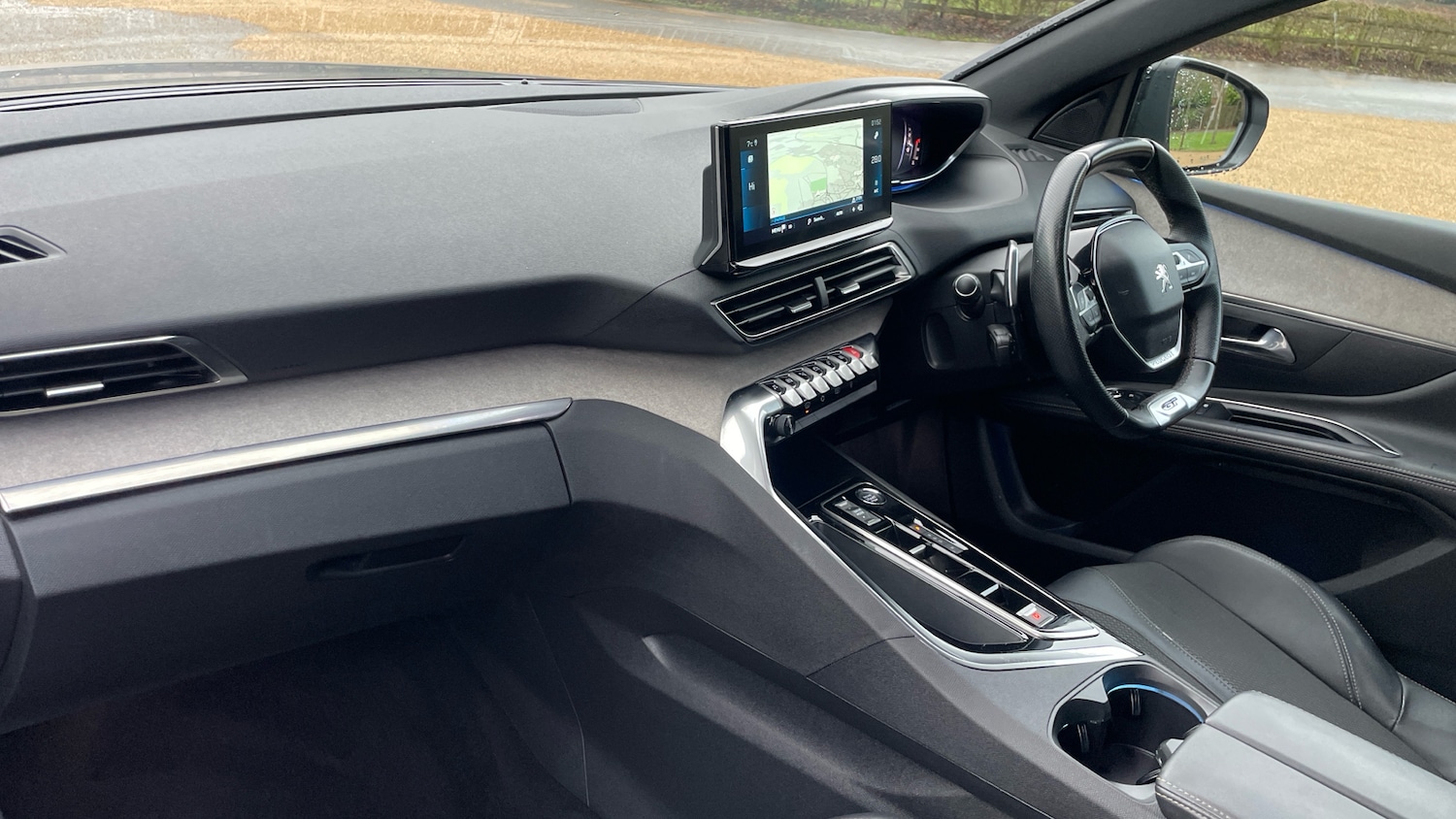 Used Peugeot 5008 2023 for sale - 77332382: Photo 13