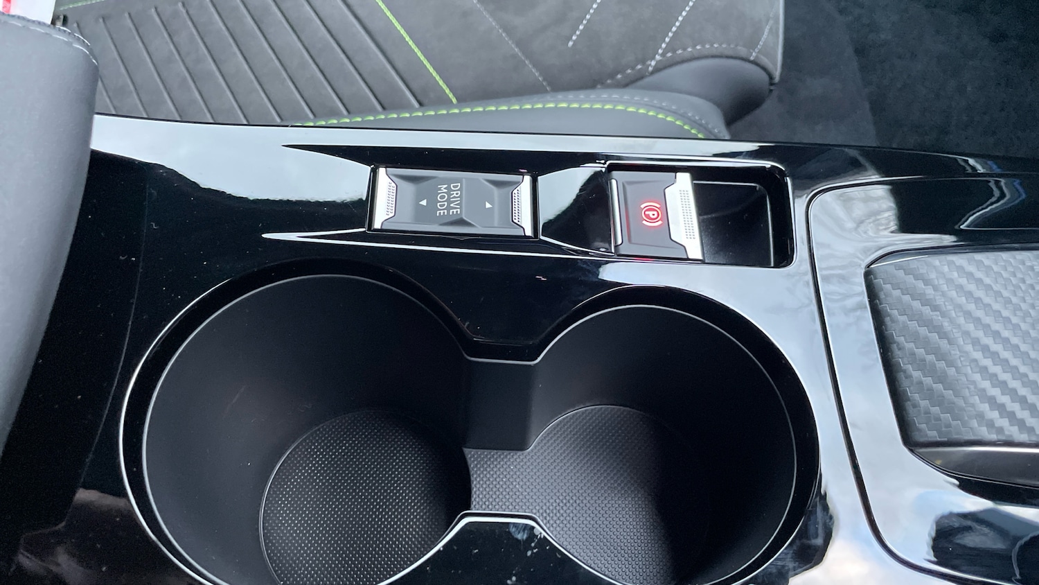 Used Peugeot 2008 2025 for sale - 76716063: Photo 21