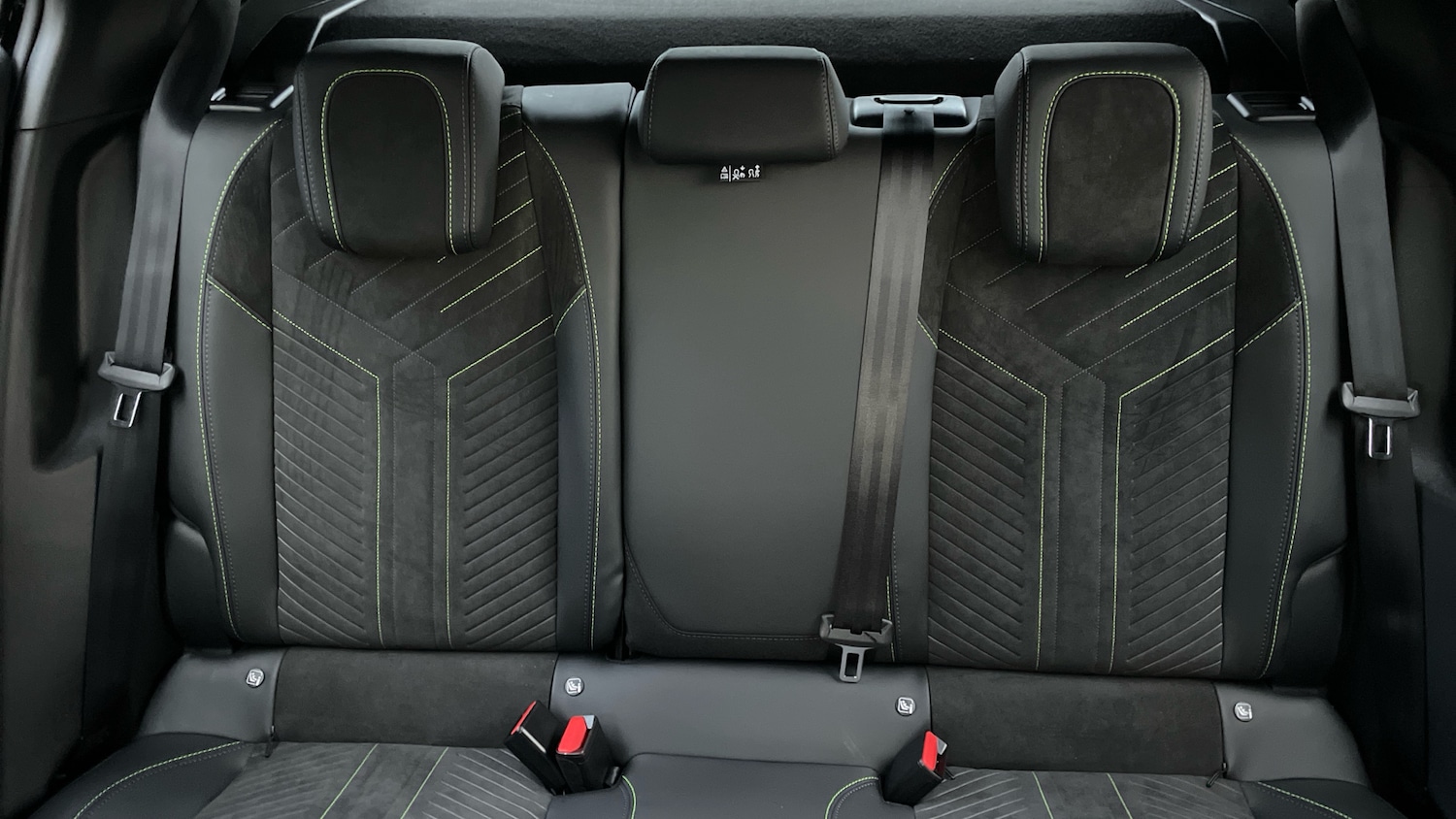 Used Peugeot 2008 2025 for sale - 76716063: Photo 25