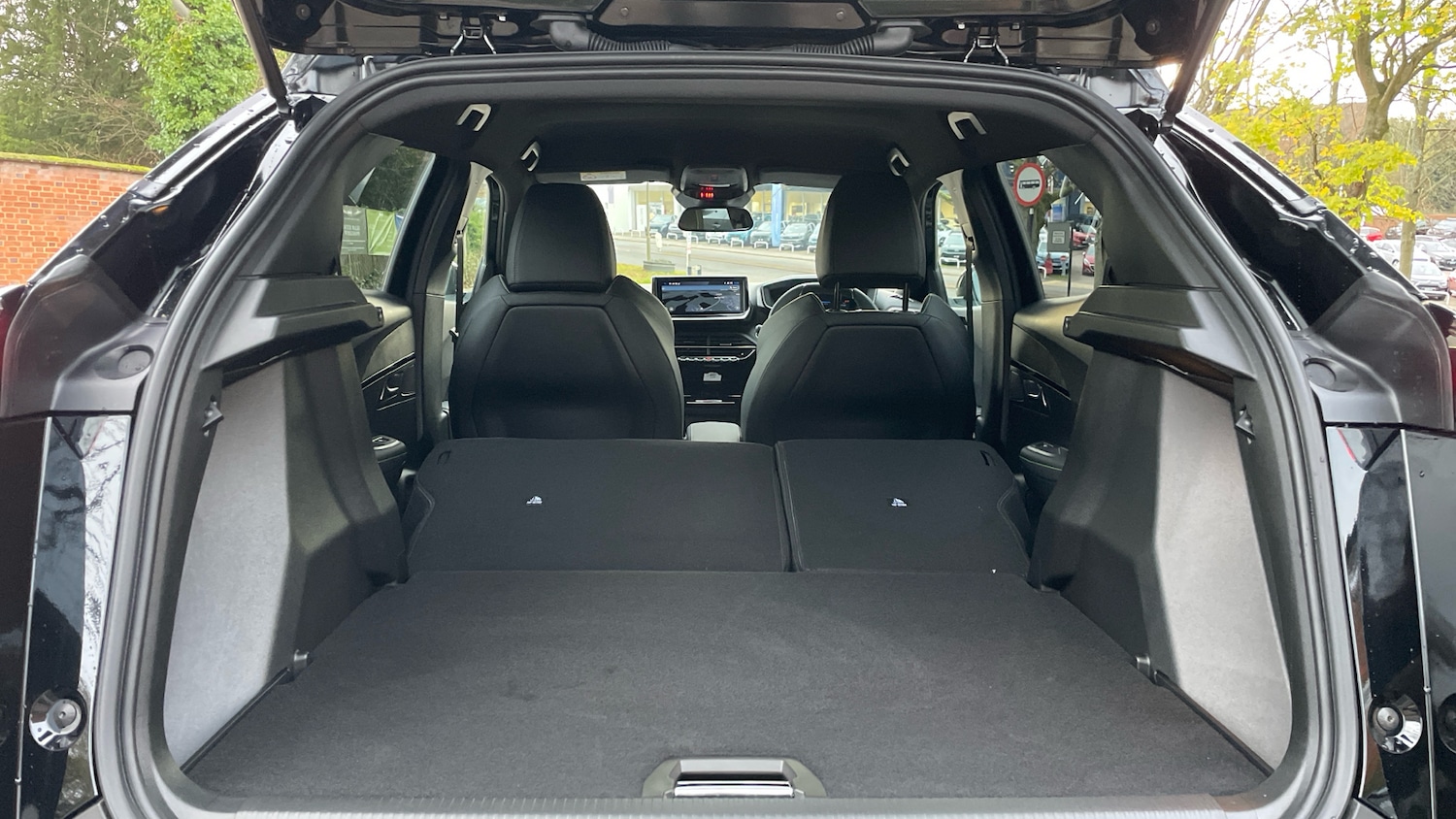 Used Peugeot 2008 2025 for sale - 76716063: Photo 41