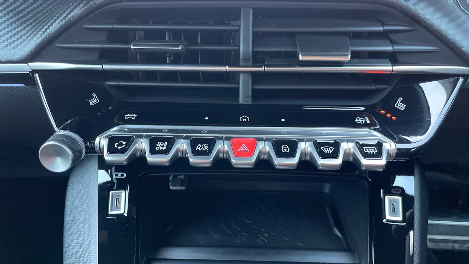 Used Peugeot 2008 2025 for sale - 76716063: Photo 55