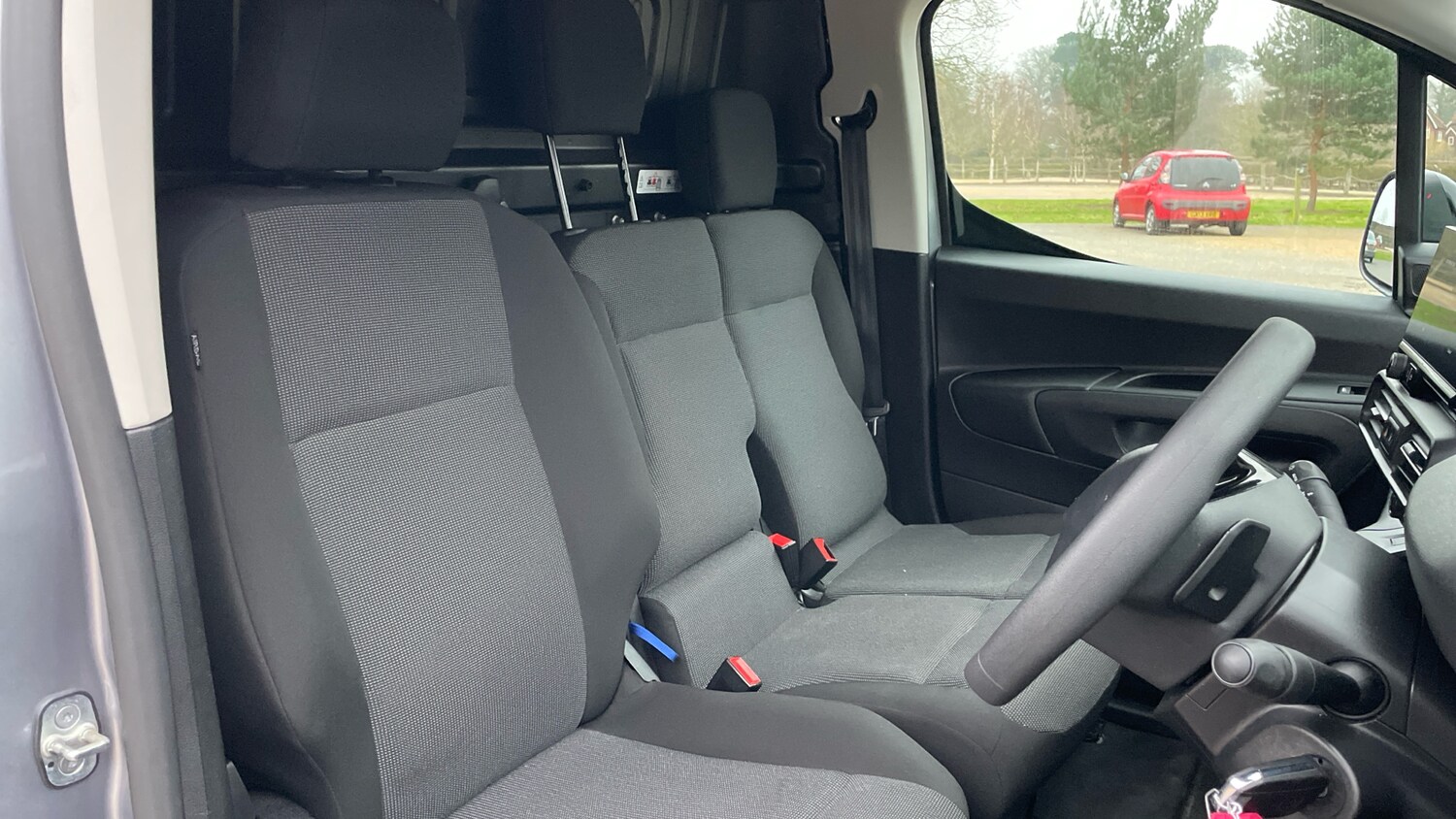 Used Peugeot Partner 2024 for sale - 77412842: Photo 25